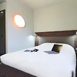 Ibis Clermont-Ferrand Centre Stade Hotel 3*