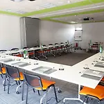 Hotel Ibis Clermont-Ferrand Centre Stade