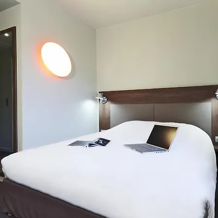 Campanile Ferrand Centre Hotel 3*