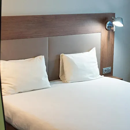 Campanile Ferrand Centre 3*