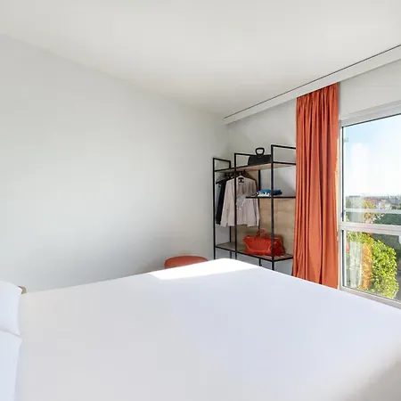 Ibis Centre Stade 酒店 3*