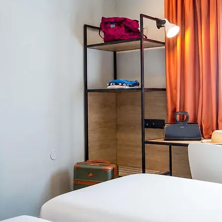 Отель Ibis Centre Stade Клермон-Ферран