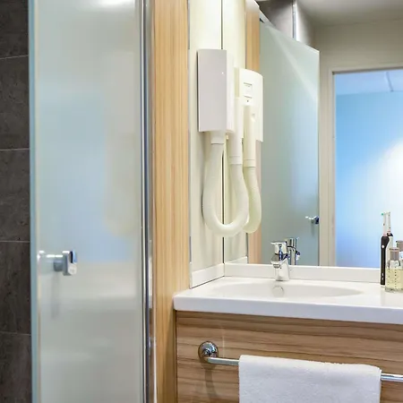 Ibis Centre Stade Отель Клермон-Ферран