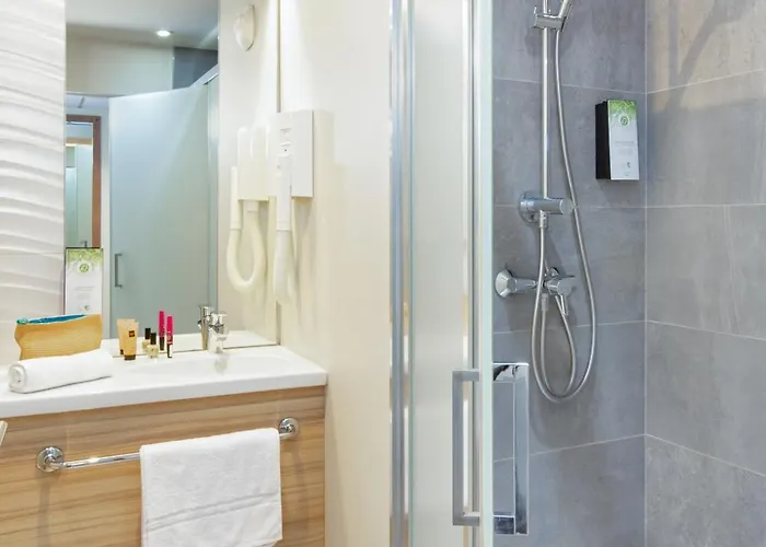 Campanile Ferrand Centre Hotell