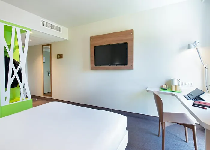 Hotell Campanile Ferrand Centre